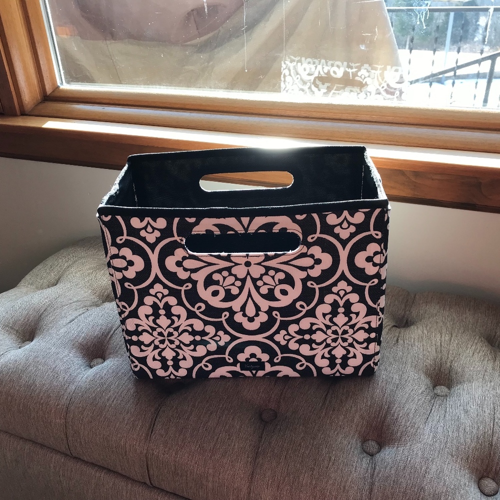 Thirty-One Fold and File